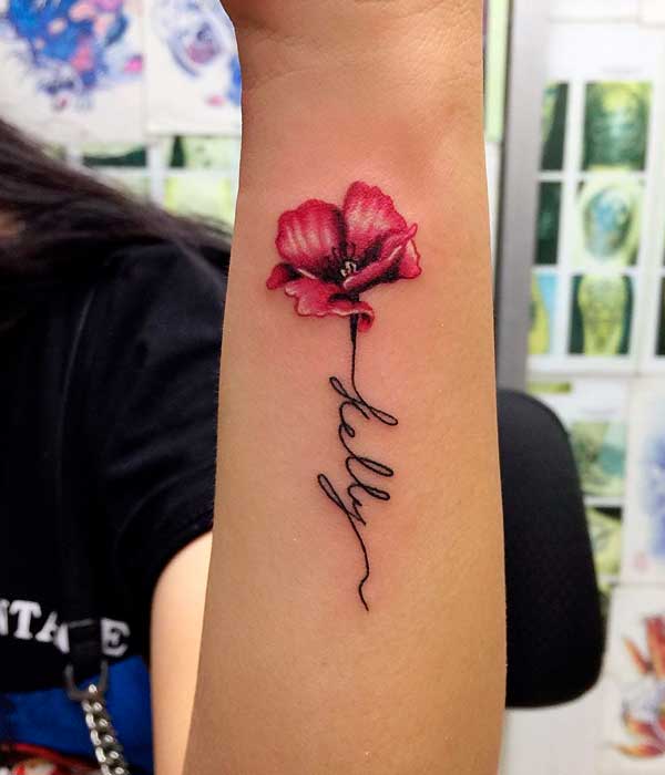 Tatuajes de rosas con tallo