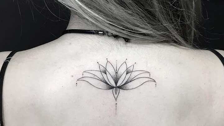 Tatuajes flor de loto