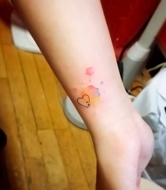 Tatuaje pequeño de corazón