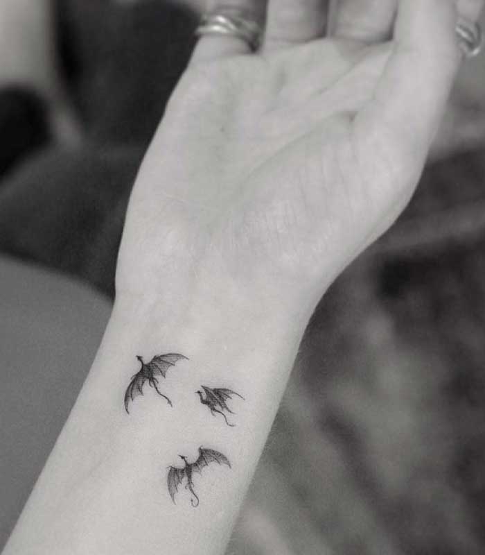 tatuajes pequeños de dragones