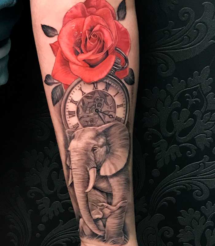 tatuajes de elefantes en el brazo
