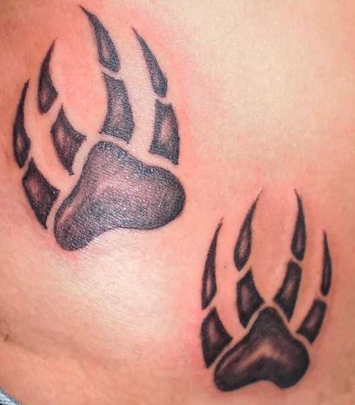tatuaje de huella de pantera