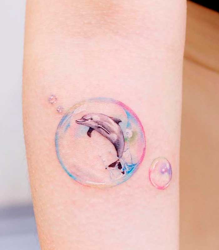 tatuajes de delfines y significado