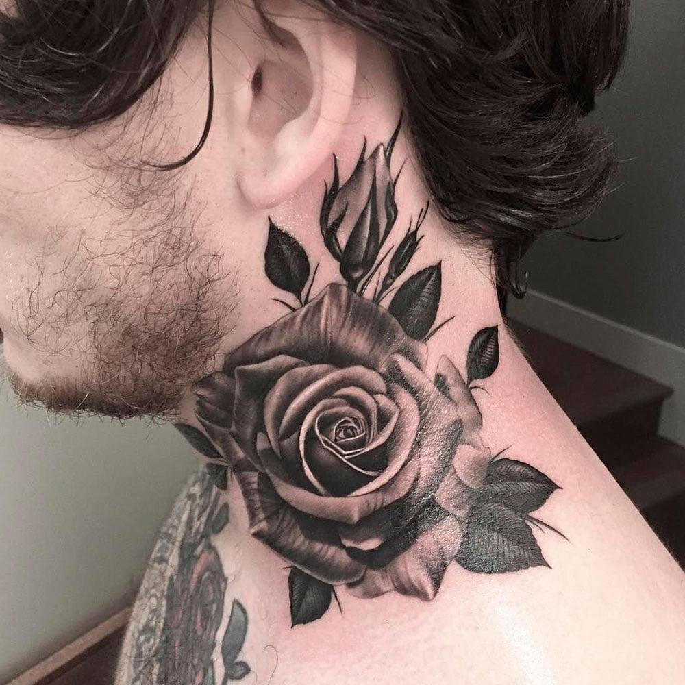 tatuajes de rosas para hombres 17