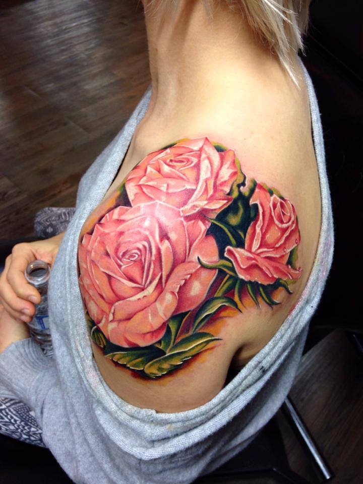 tatuajes de rosas para mujeres 7