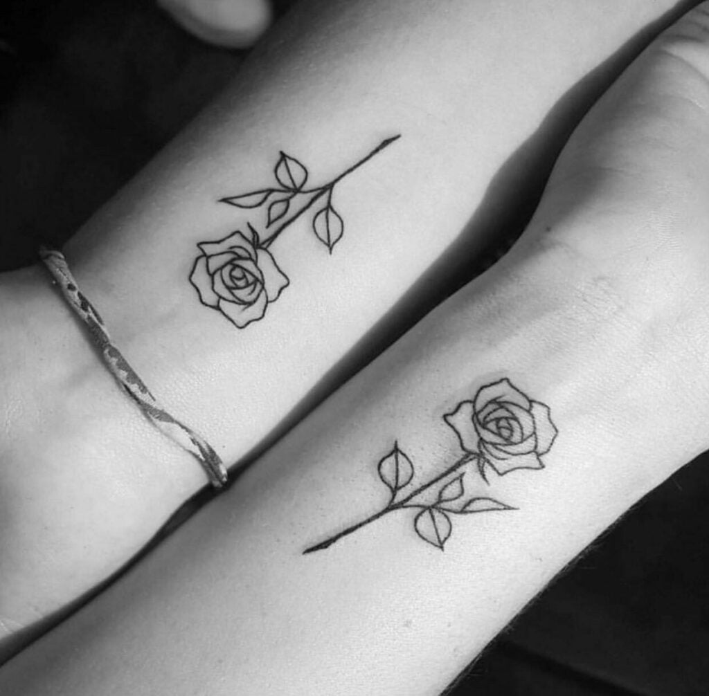 tatuajes de rosas para parejas 10
