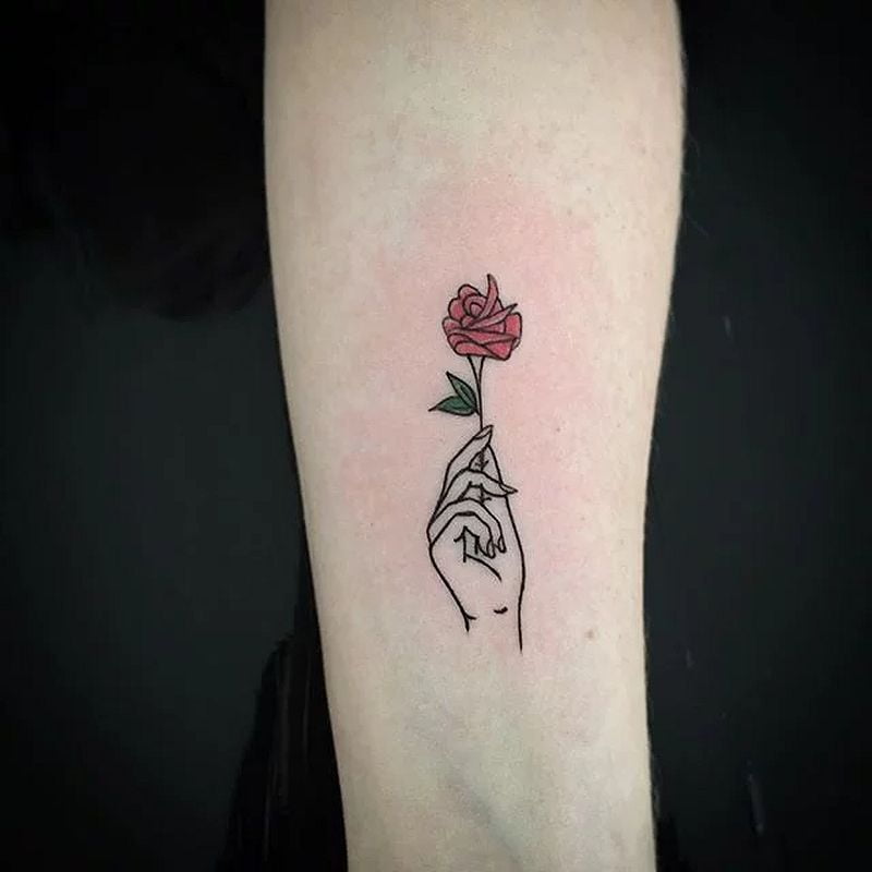 tatuajes de rosas pequenas 8