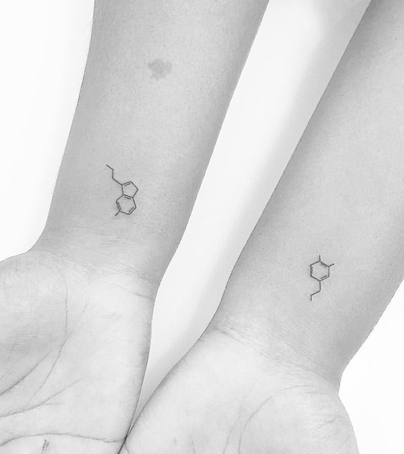 tatuajes minimalistas para parejas 9