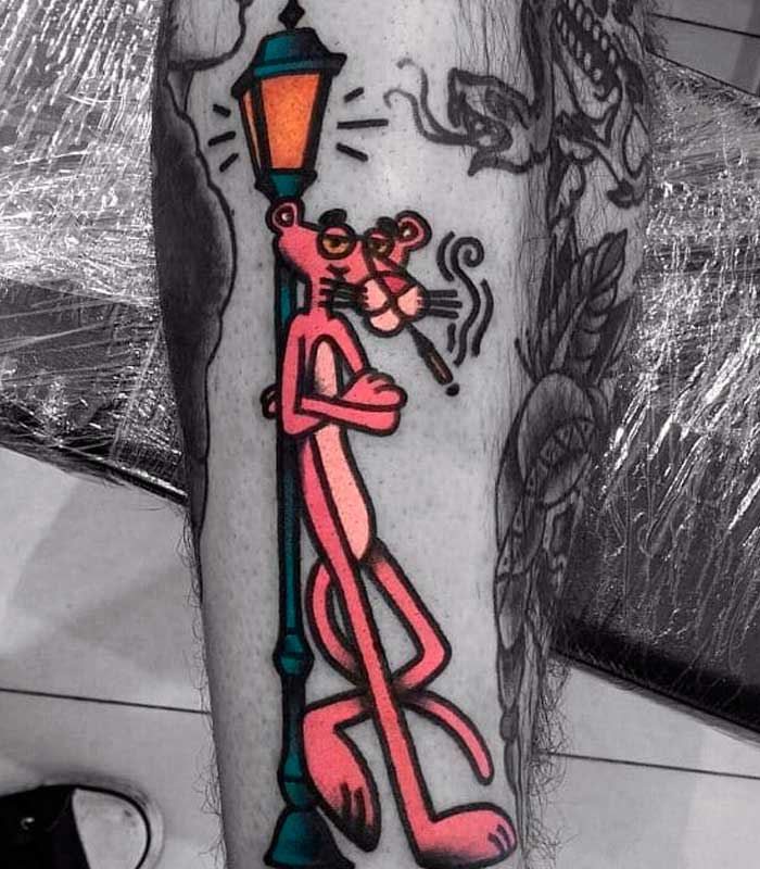 pantera rosa en tatuaje
