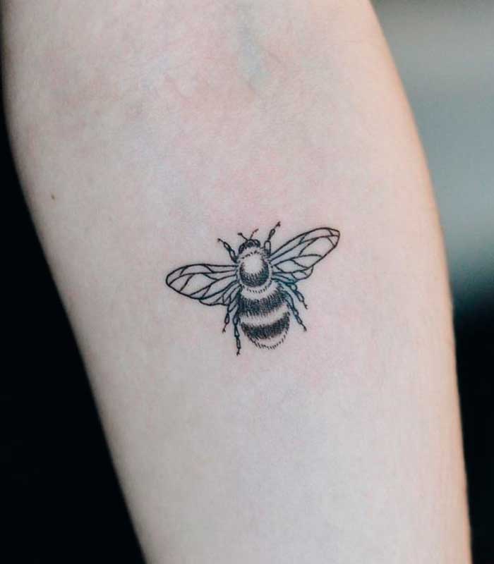 significado de tatuajes de abejas