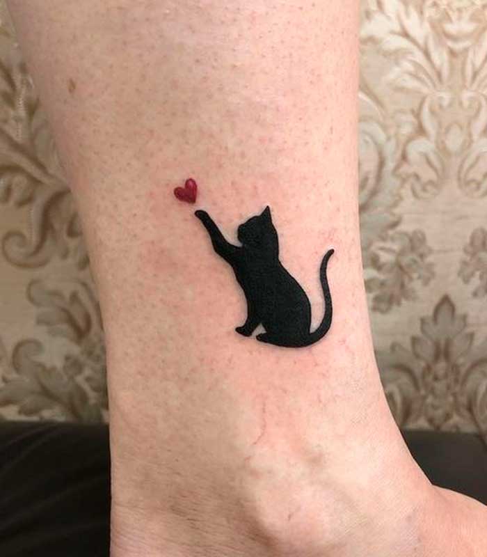 significado de tatuajes de gatos