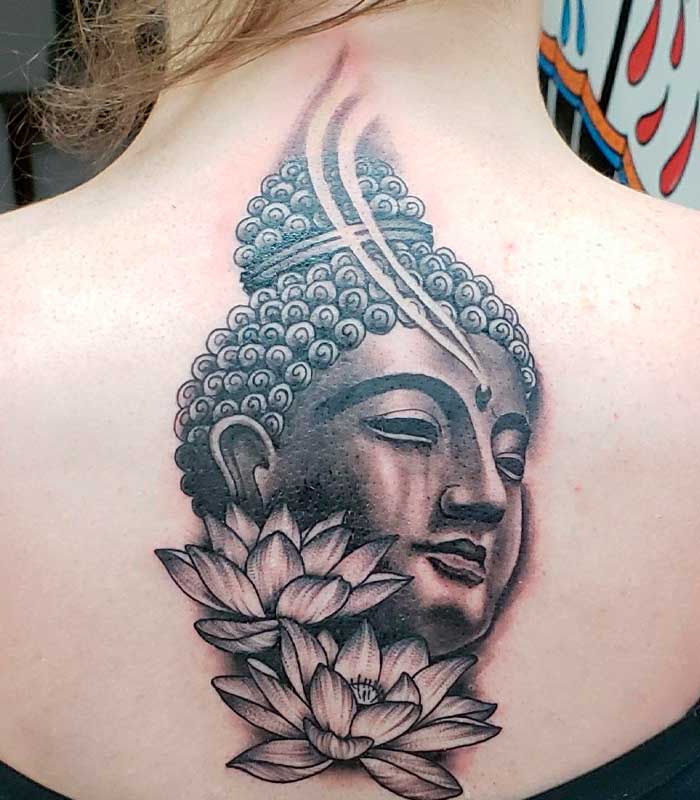 significado de tatuajes flor de loto en el budismo