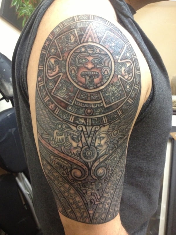 tattoos aztecas para chicos