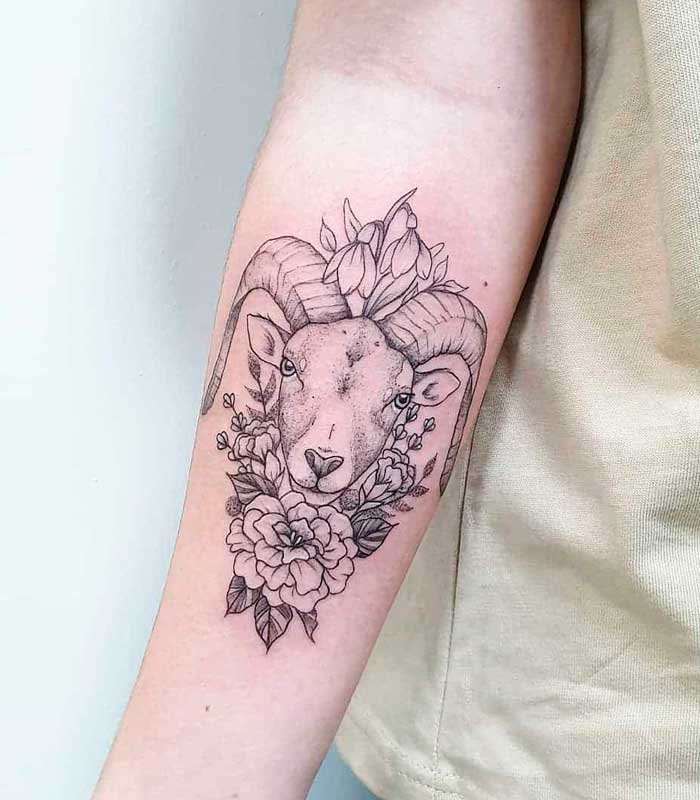 tattoos capricornio para damas