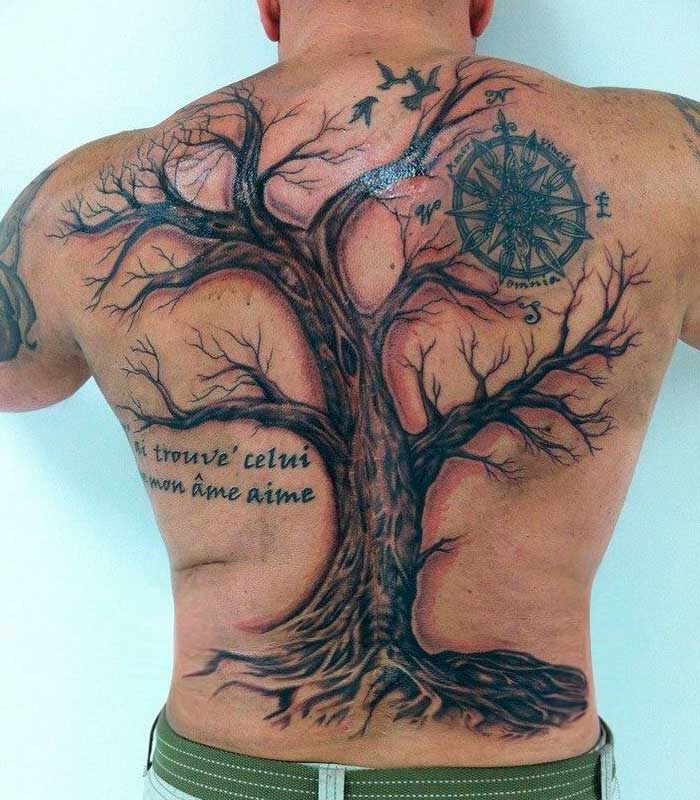 tattoos de arboles para hombres