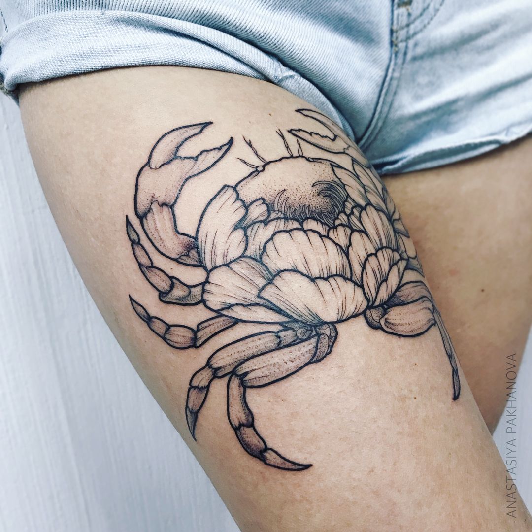 tattoos de cangrejos para mujeres