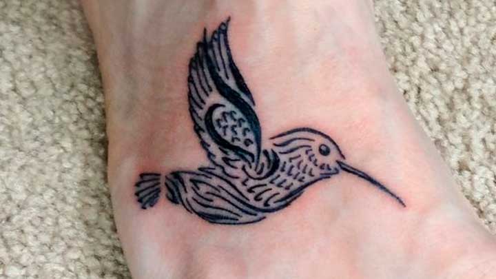 tattoos de colibries tribales