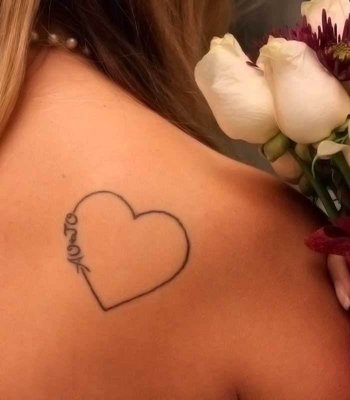 tattoos de corazon para tias