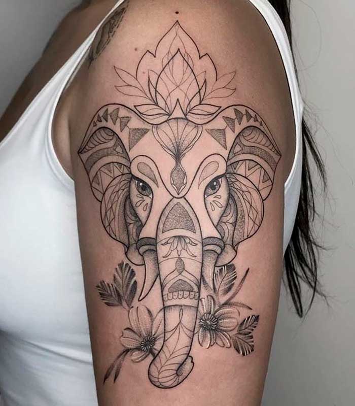 tattoos de elefantes para mujeres