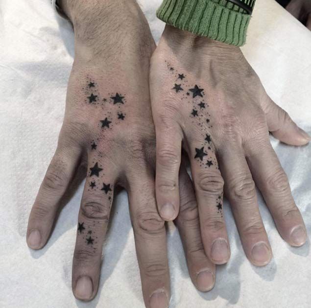 tattoos de estrellas para parejas