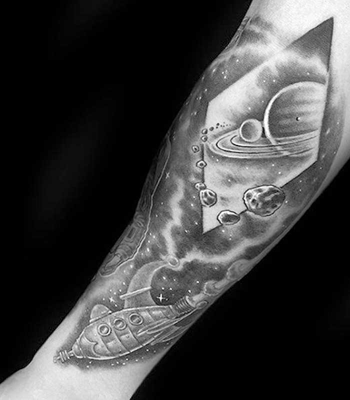 tattoos de planetas para hombres