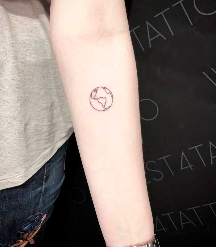tattoos de planetas pequenos