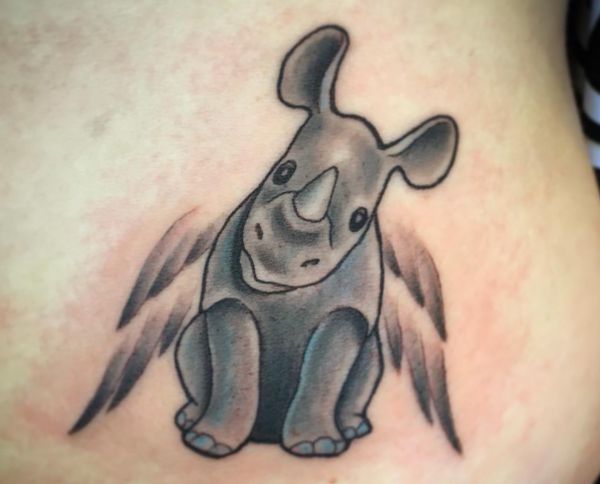 tattoos de rinocerontes para mujeres