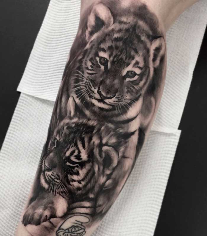 tattoos de tigres con crias