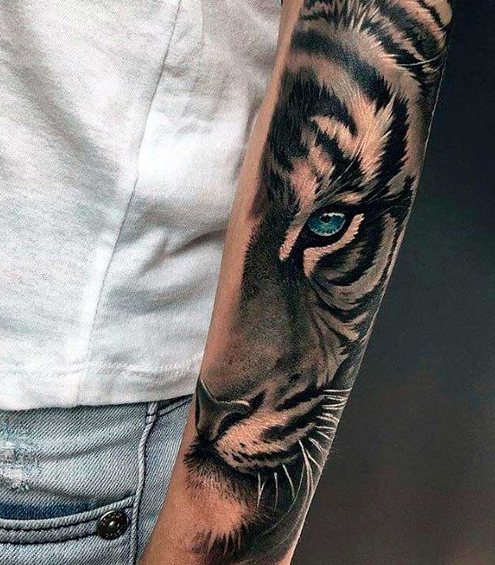 tattoos de tigres para hombres