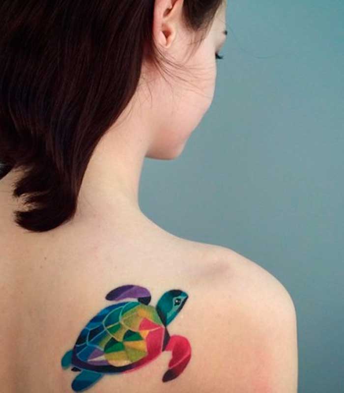 tattoos de tortugas para chicas