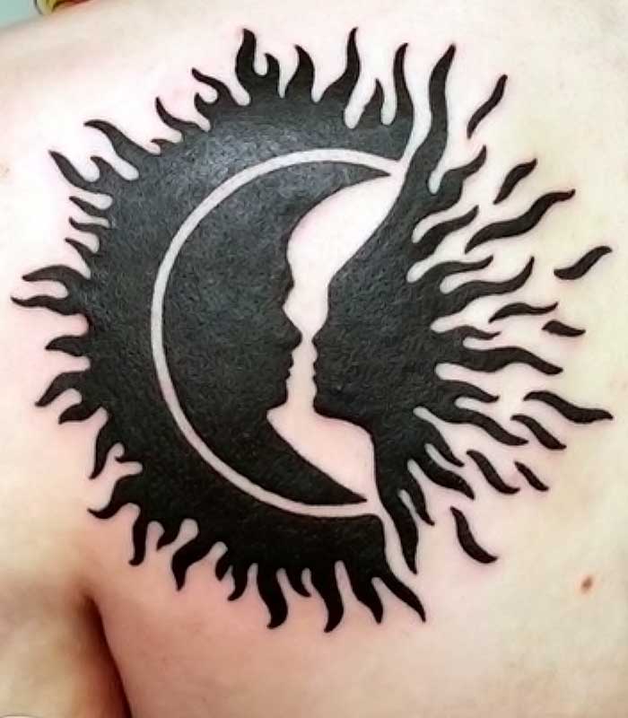 tattoos sol y luna para hombres