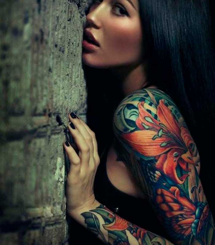 tatuajes a color para mujeres