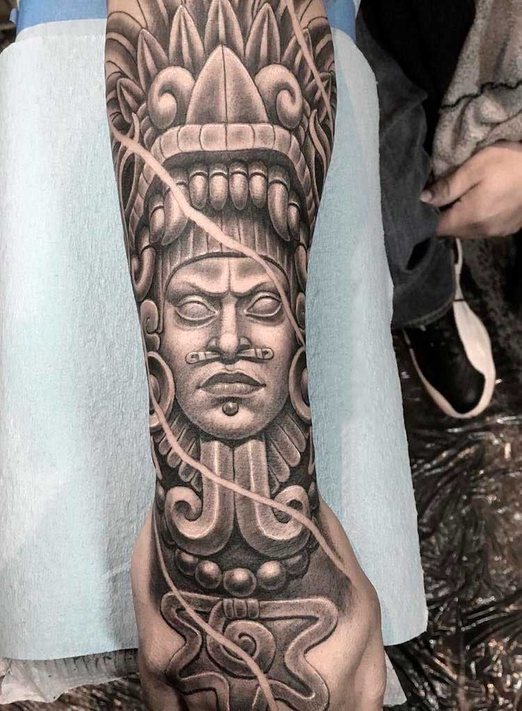 tatuajes aztecas para chicos