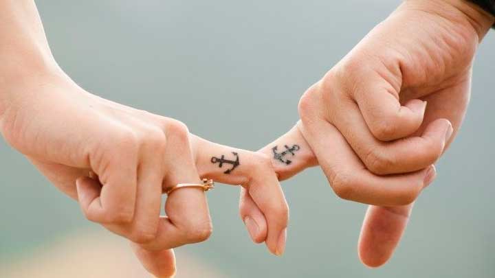tatuajes de 2 anclas para parejas significadodetatuajes.org