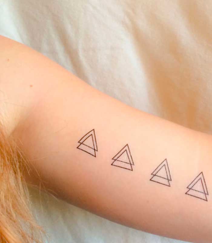 tatuajes de 4 triangulos