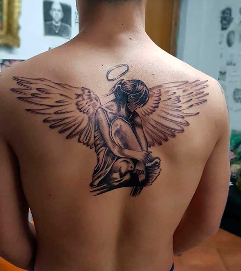 tatuajes de angeles para hombres 20