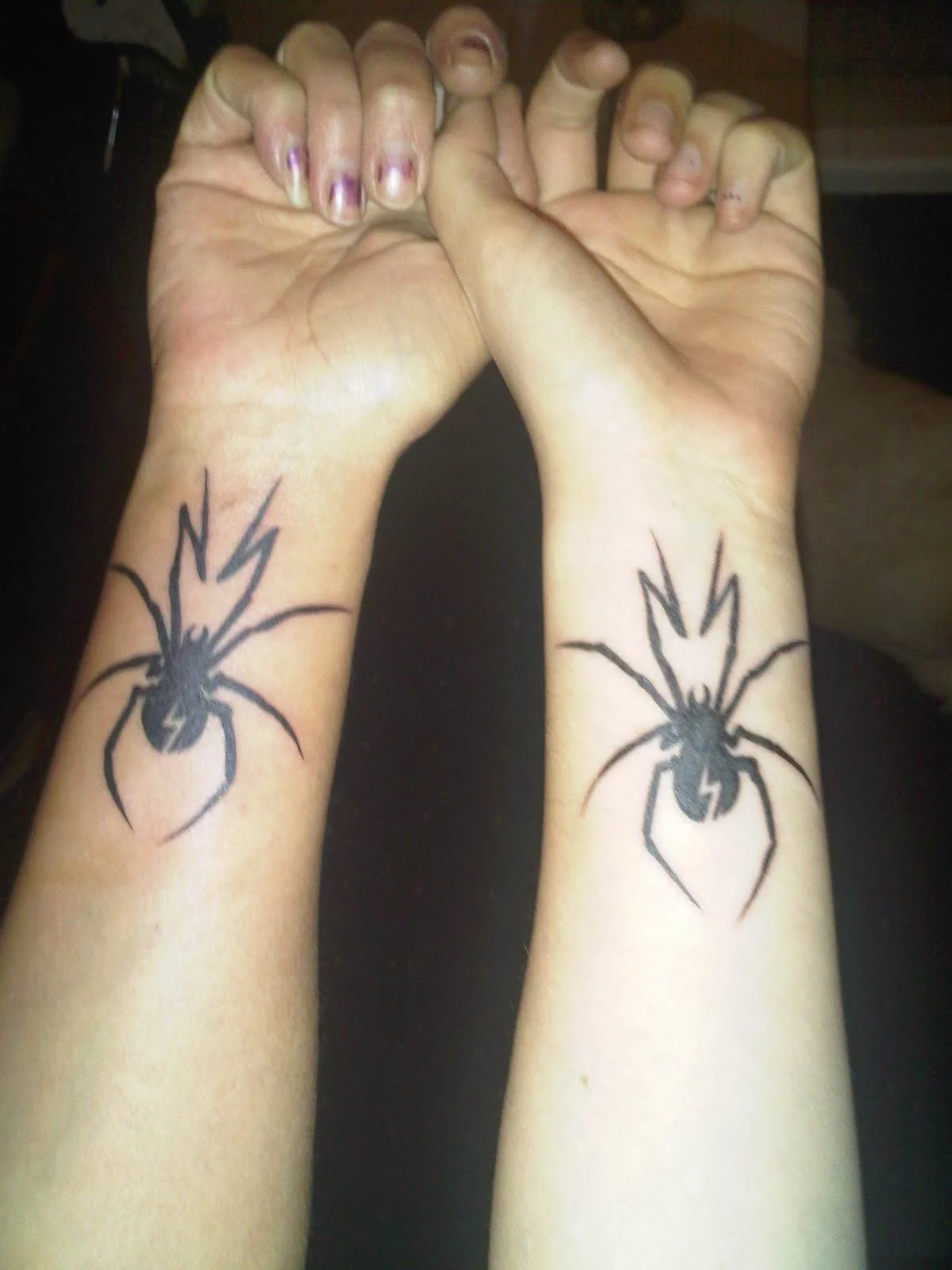 tatuajes de aranas para parejas