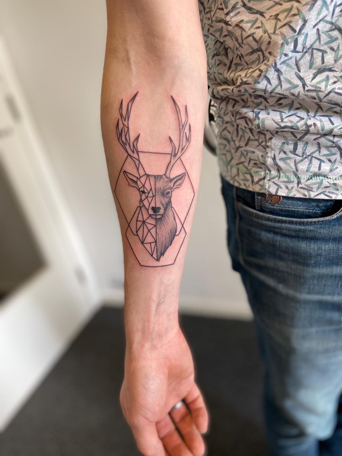 tatuajes de ciervos venados 10