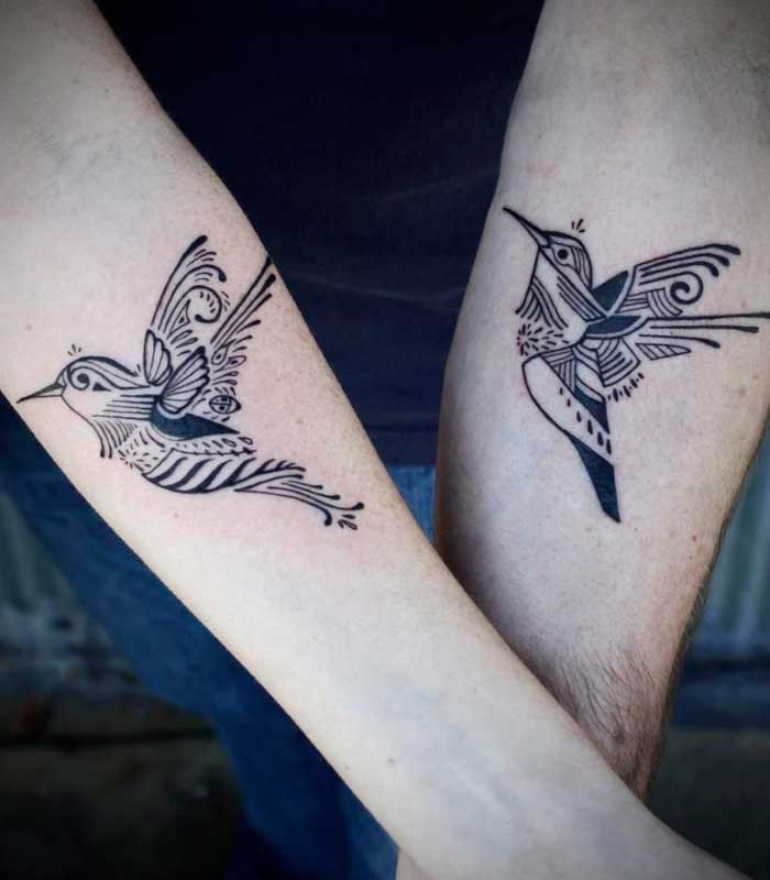 tatuajes de colibri para pareja tribales