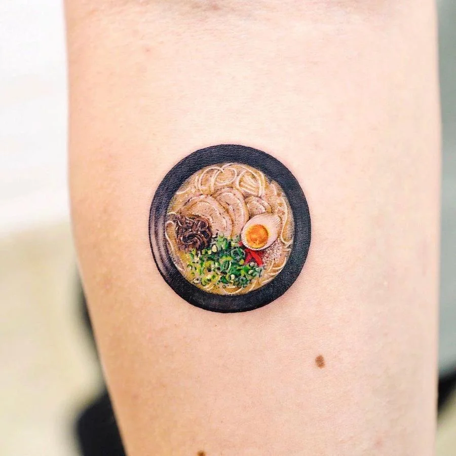 Tatuajes de comidas, bebidas y frutas: 🍔🍍🍷 + 100 imágenes 13 tatuajes de comidas 21