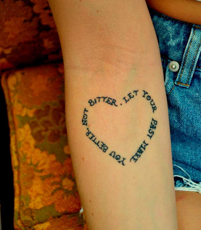 tatuajes de corazon con frases