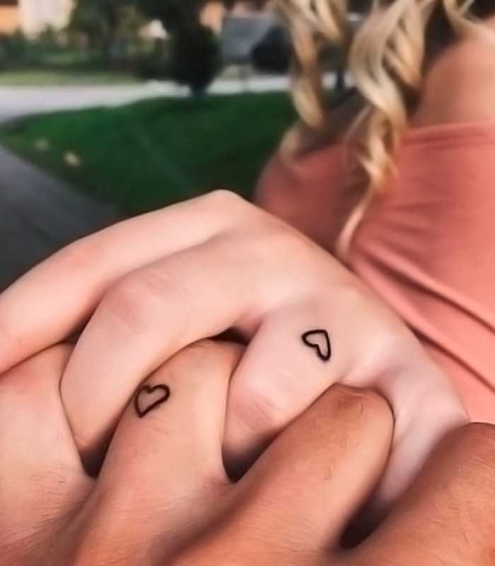 tatuajes de corazon para parejas