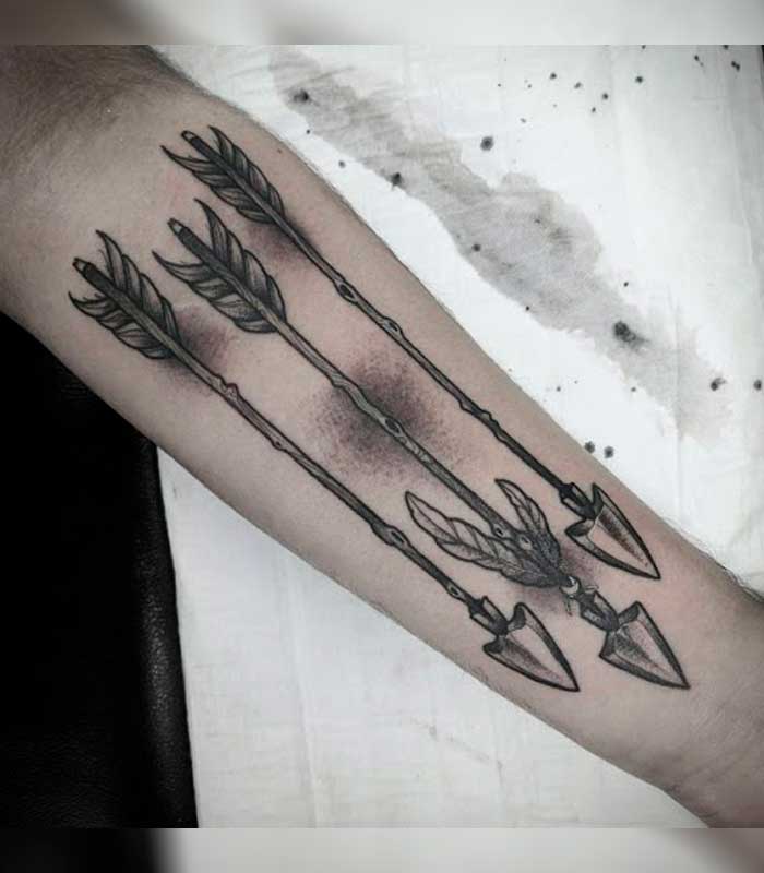 tatuajes de flechas vikingas