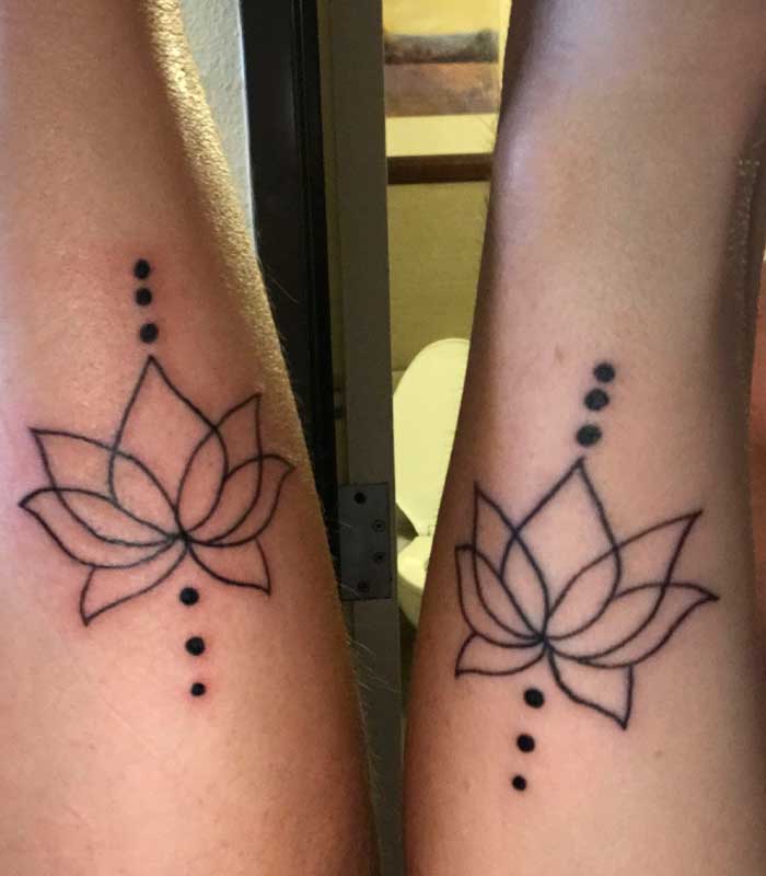 tatuajes de flor de loto para parejas