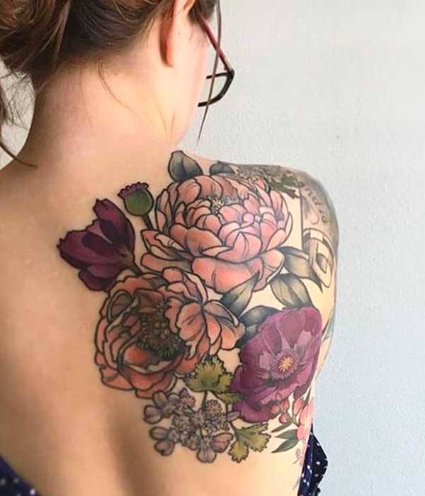 tatuajes de flores grandes