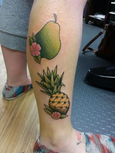 Tatuajes de comidas, bebidas y frutas: 🍔🍍🍷 + 100 imágenes 74 tatuajes de frutas 12