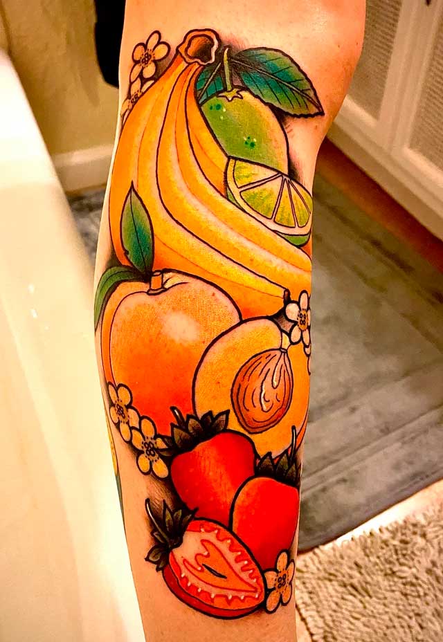 tatuajes de frutas 42