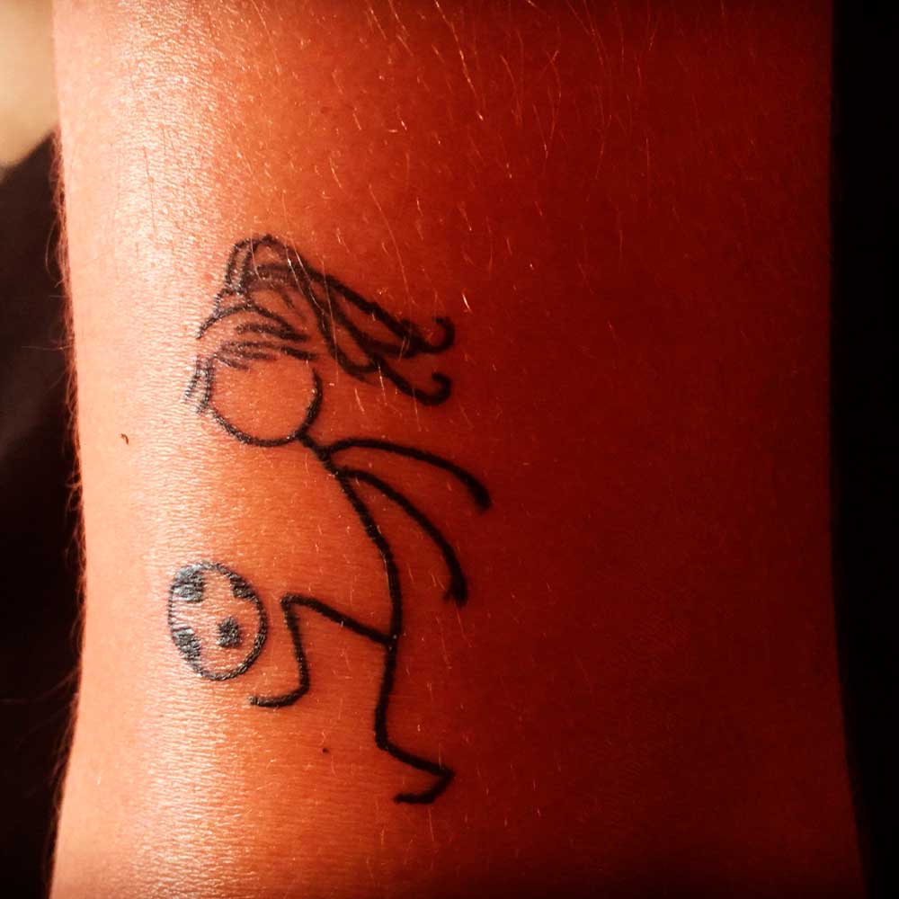 tatuajes de futbol para mujeres 23