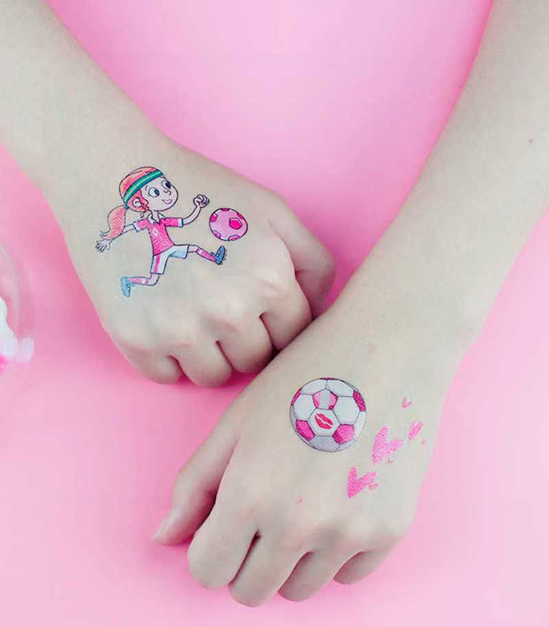 tatuajes de futbol para mujeres 28