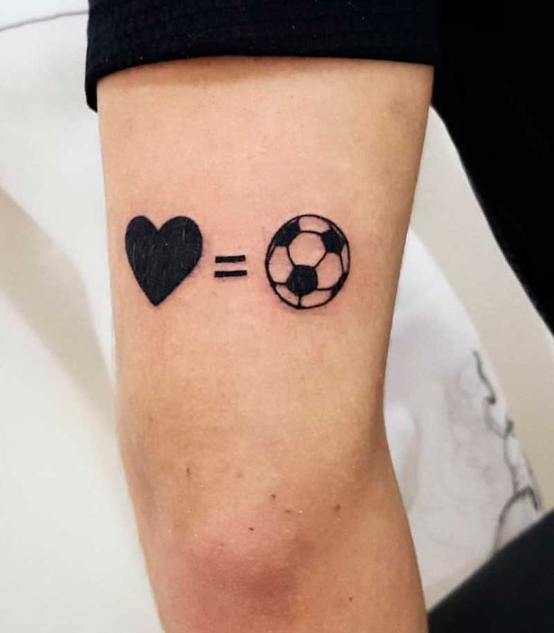 tatuajes de futbol para mujeres 30
